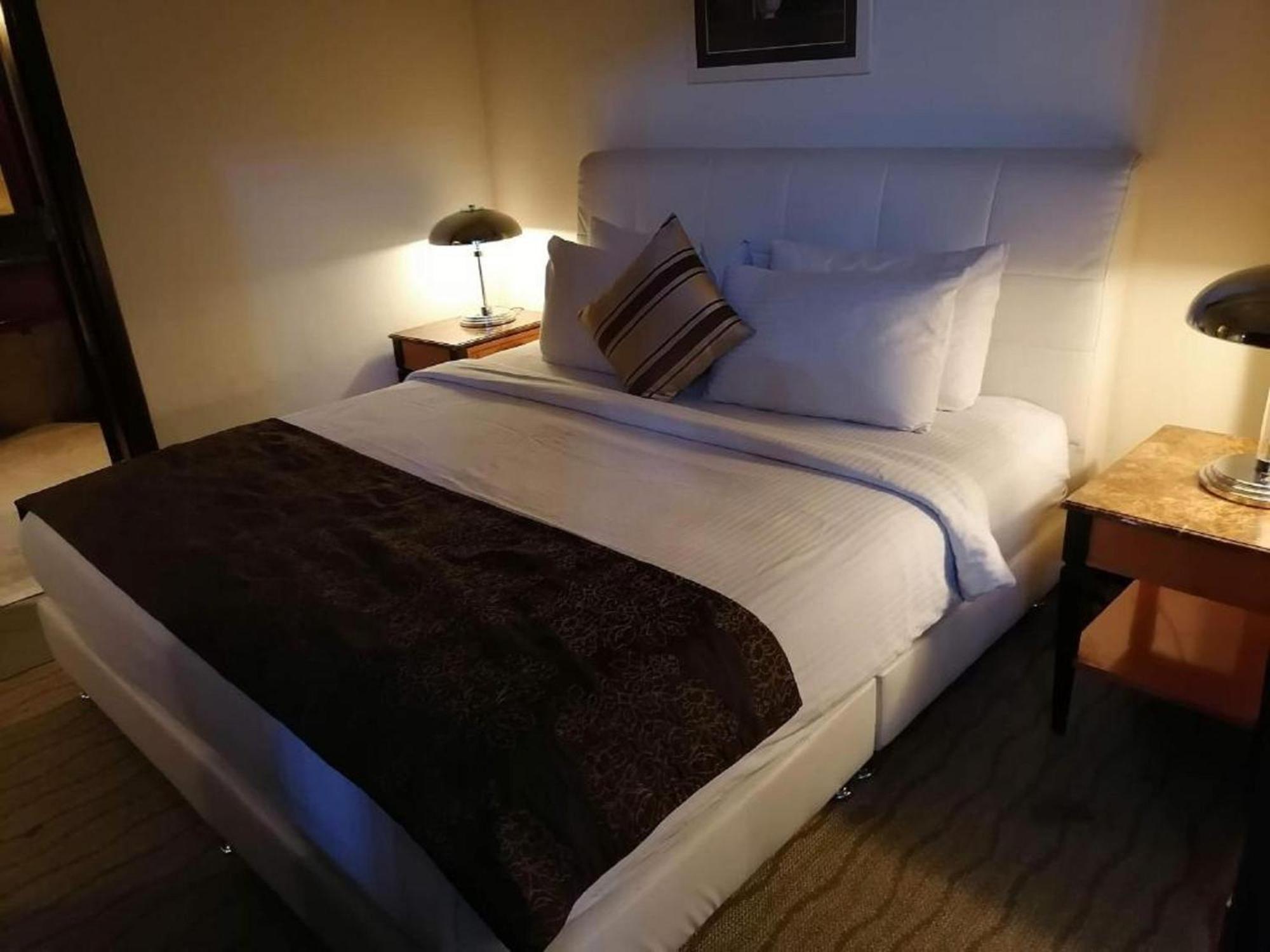Apartemen Famous Service Times Square Kl Kuala Lumpur