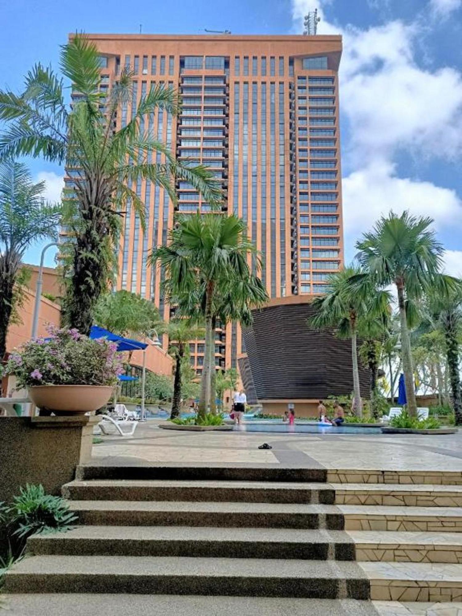 Apartemen Famous Service Times Square Kl *