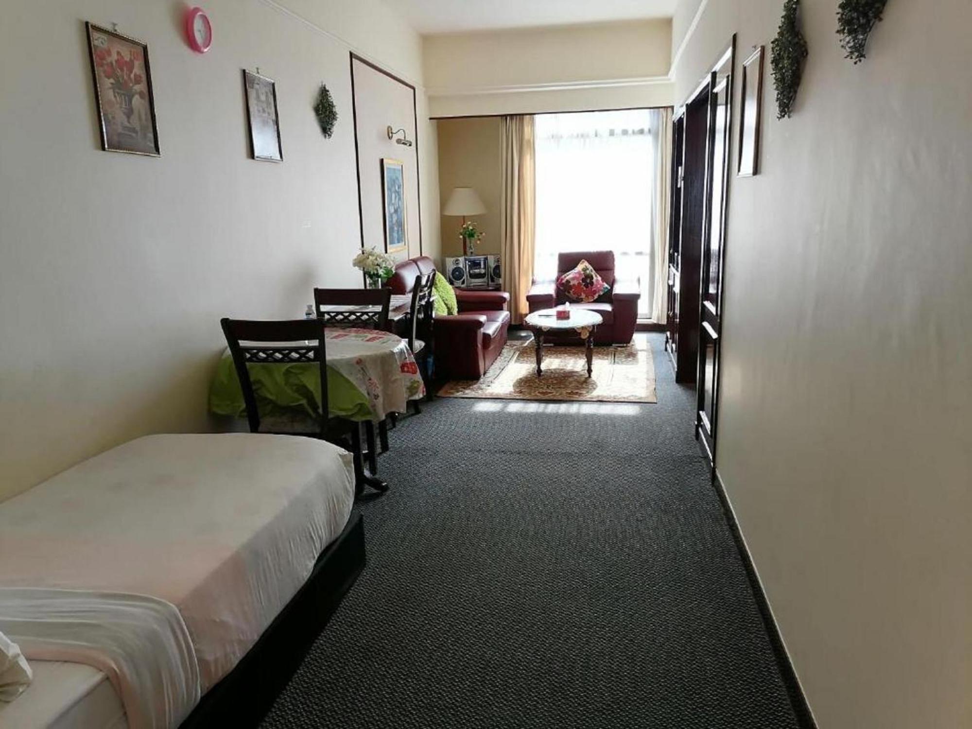 Apartemen Famous Service Times Square Kl Kuala Lumpur