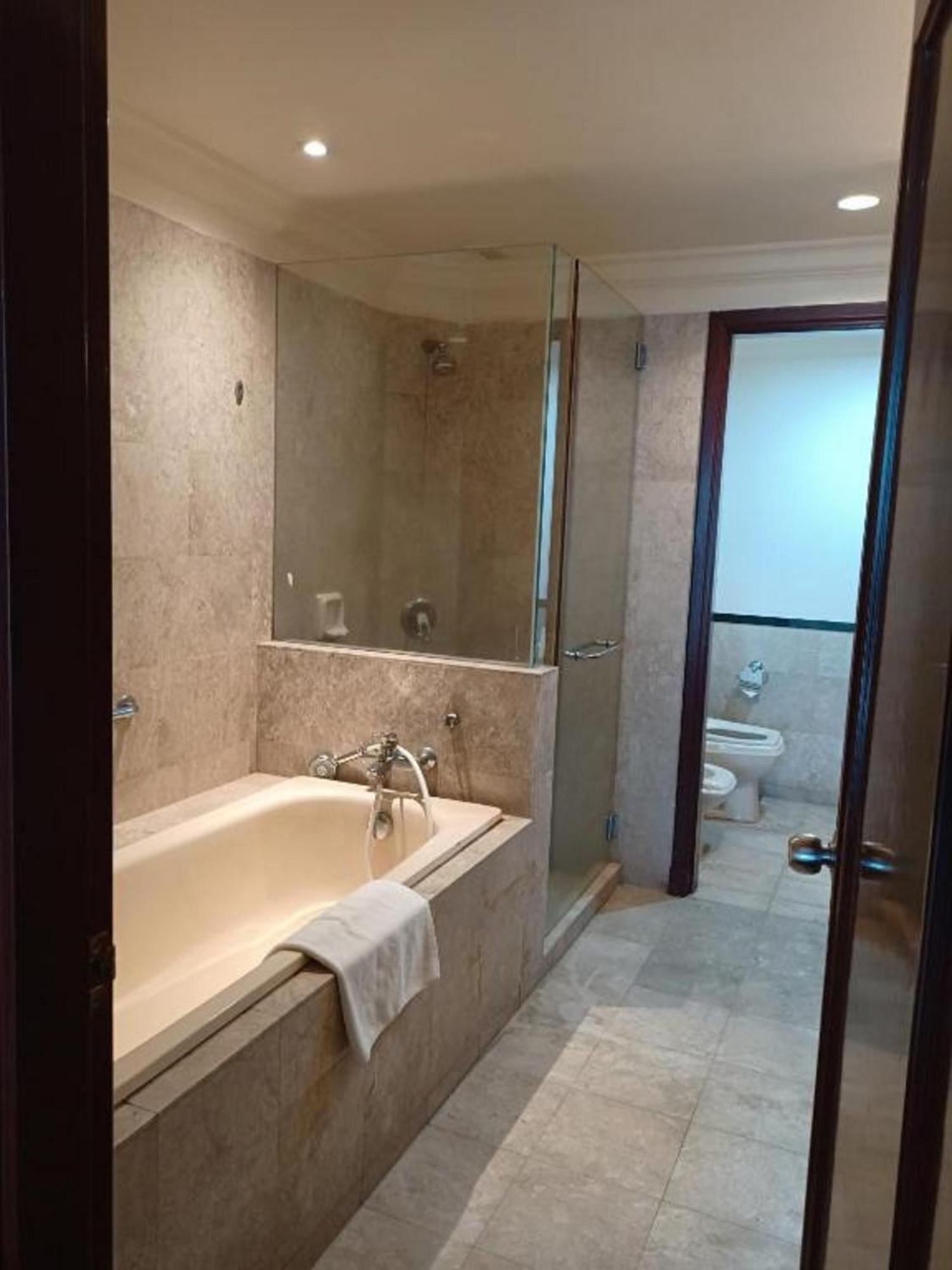 Famous Service Times Square Kl Apartemen Kuala Lumpur