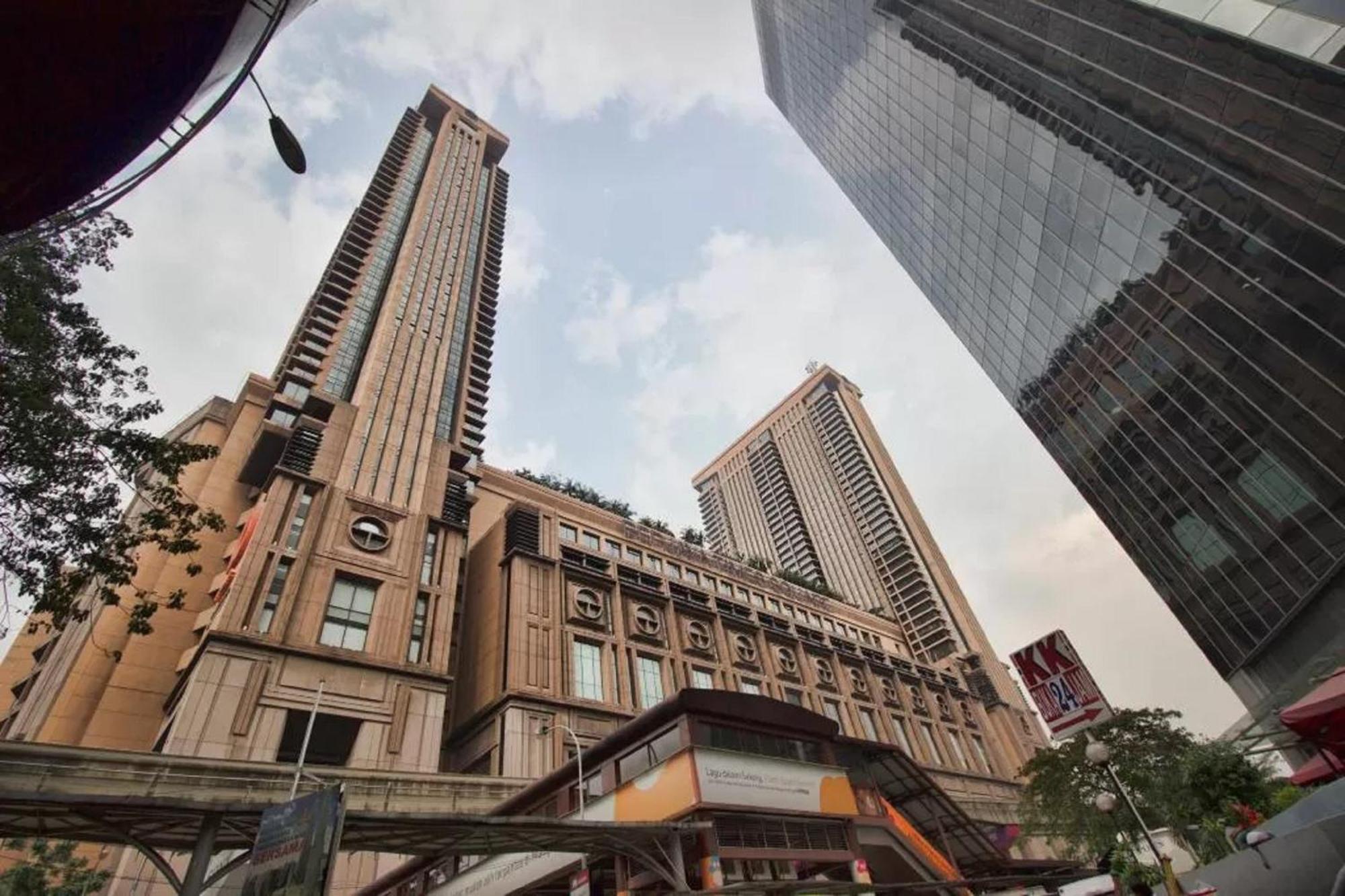 Famous Service Times Square Kl Apartemen *